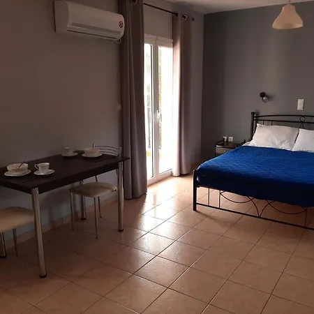 Rodanthy Iv Apartman *