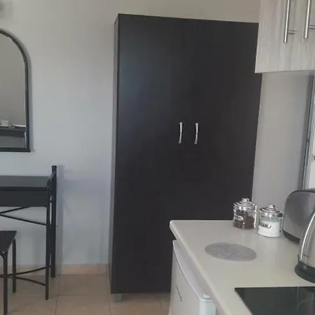 Rodanthy Iv Κατελειός